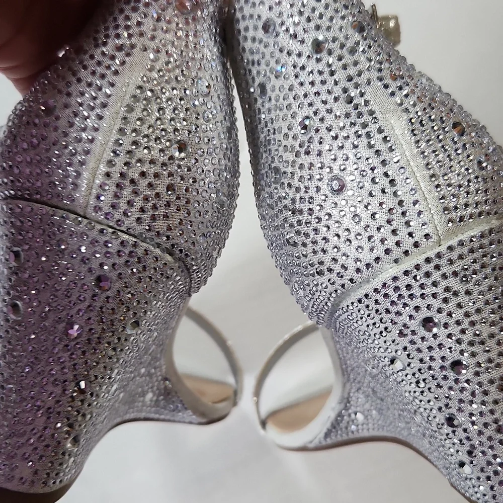 Wedge Gray Sparkle Sandals Buckle Closure - 7.5 NWT